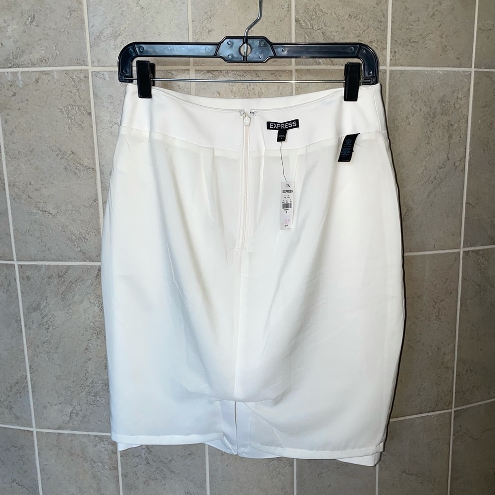 Express ivory pencil skirt size 8 NWT